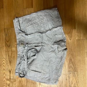 American eagle high ride short